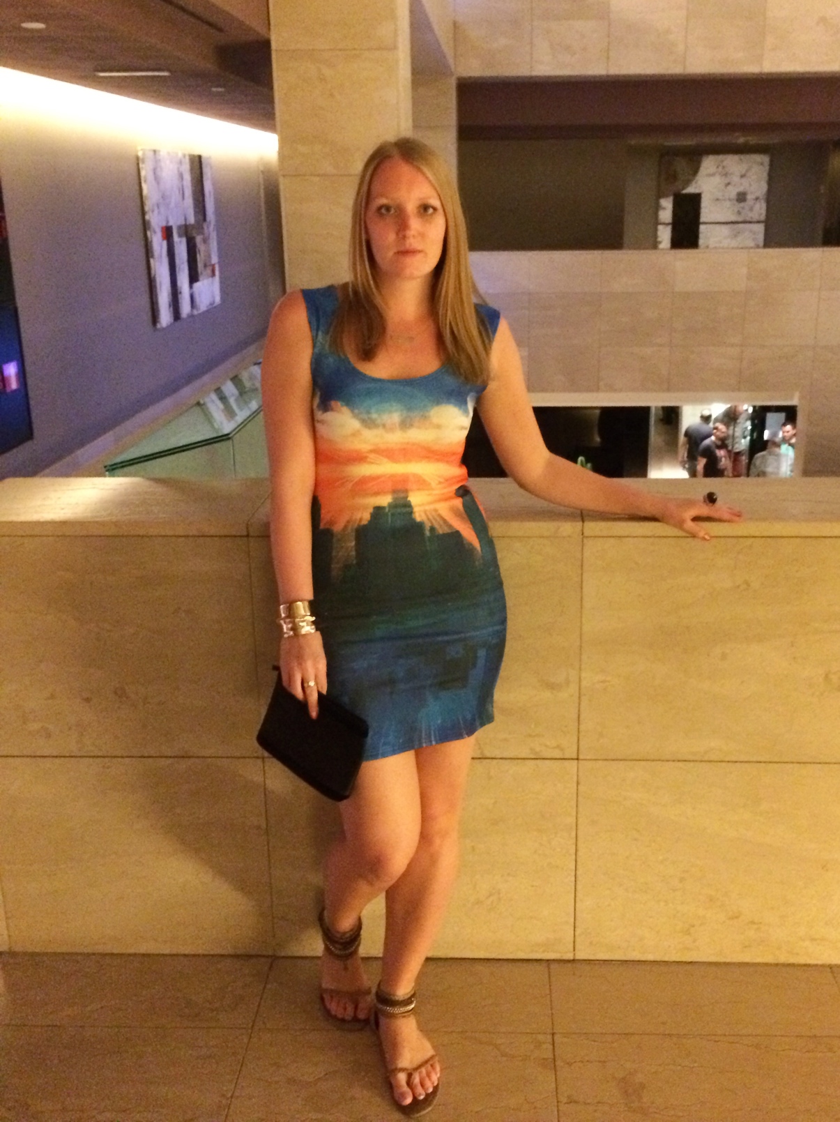 Sunset-body-con-dress-hotel-miramar