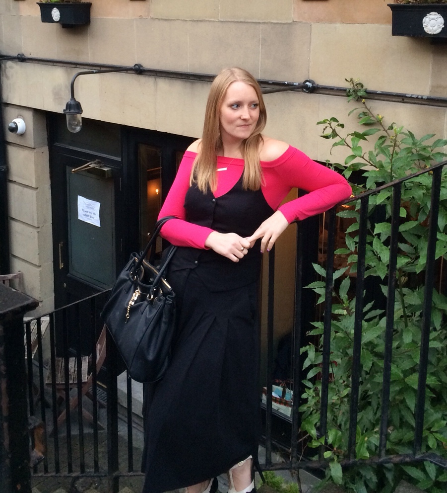 Off-shoulder-pink-waistcoat-Glasgow