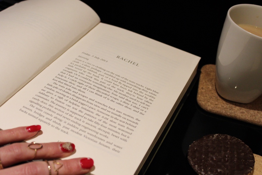 The girl on the train Paula Hawkins blogger book review W=850 H=567 The-girl-on-the-train-blogger-book-review