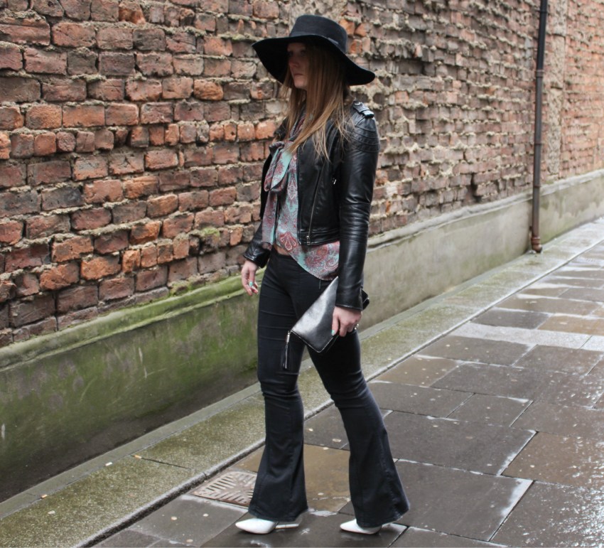 Seventies-street-style-flares-paisley-wide-brimmed-hat