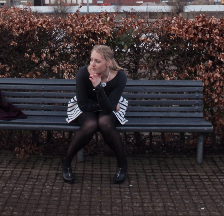 Striped full skirt sweater boots street style W=850 H=818 Striped-full-skirt-sweater-boots-street-style-Glasgow