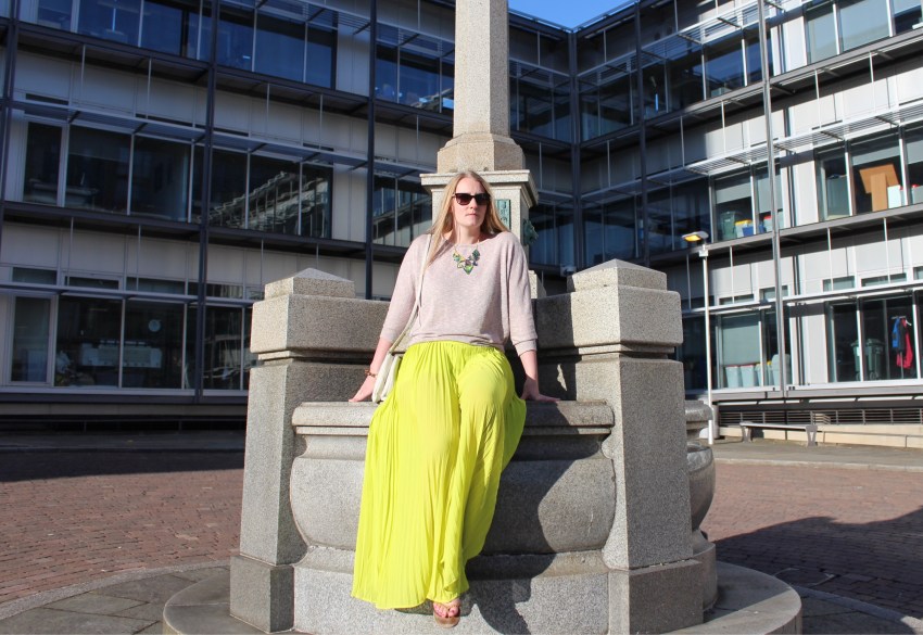 Chartreuse chiffon flares summer outfit W=850 H=585 Chartreuse-chiffon-flares-summer-outfit