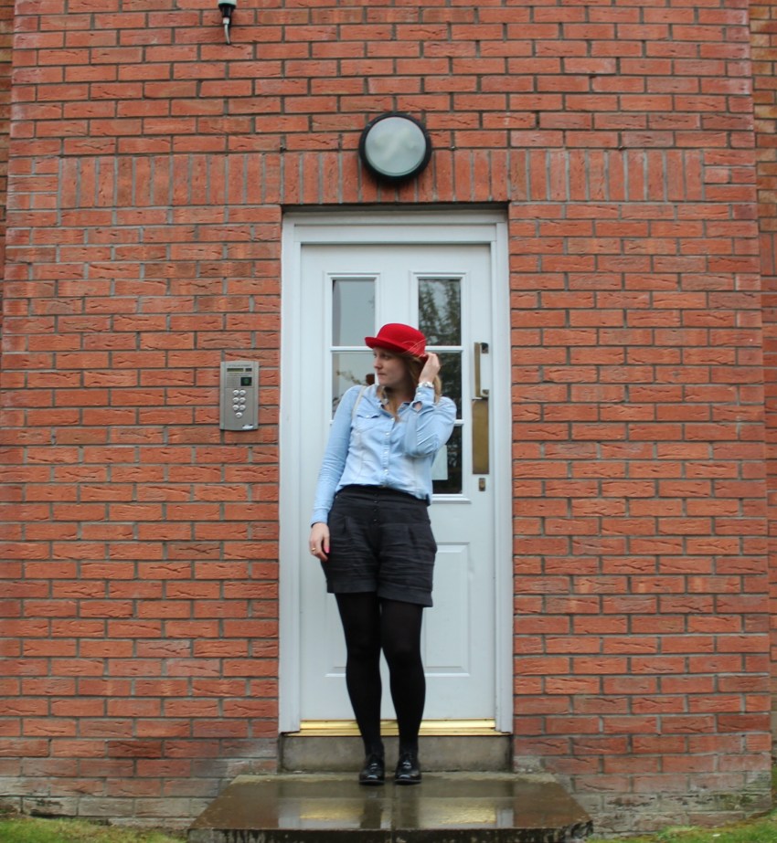 Third piece red h&m hat street style W=850 H=923 Third-piece-red-H&M-hat-street-style