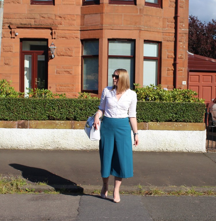 Blue culottes workwear street style Glasgow W=750 H=768 Blue-culottes-work-wear-street-style-Glasgow