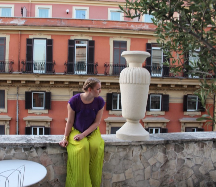 Chartreuse flares Roman holiday ootd W=700 H=605 Chartreuse-flares-Roman-holiday-ootd