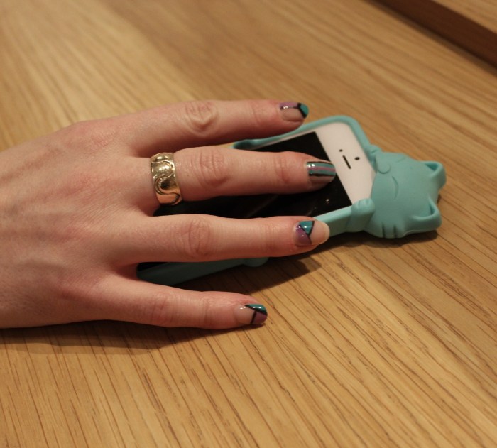 Colour-block-negative-space-nail-art-design