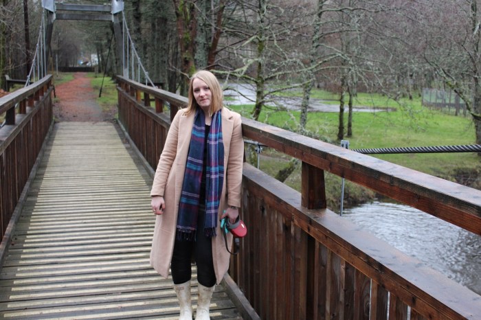 Highland-walks-camel-coat-outfit