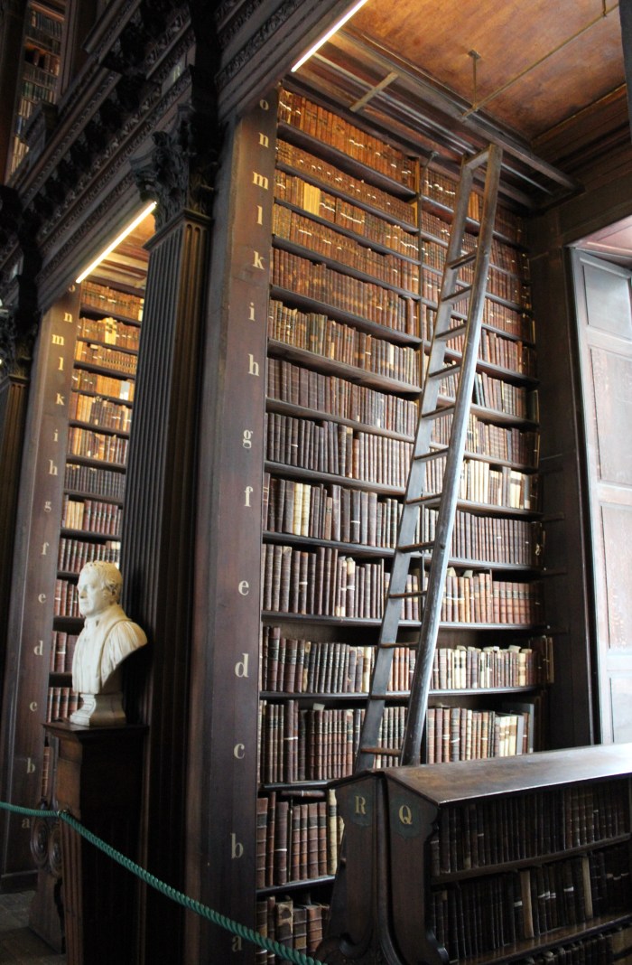 Dublin-day-trip-trinity-college-long-room
