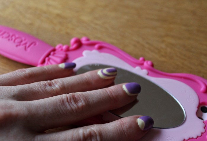 Candy-coloured-two-tone-nail-art