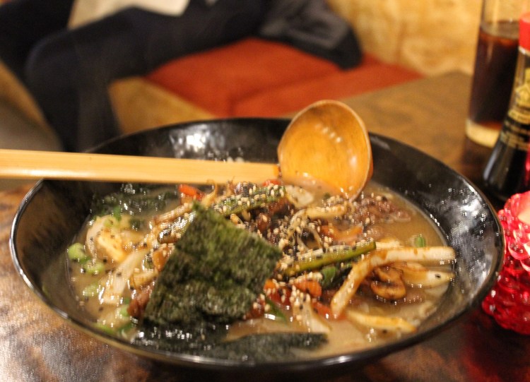 Living-in-a-Boxx-sushi-central-Glasgow-review