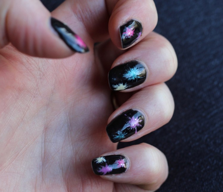 Baby You’re a Firework | firework nail art tutorial by UK Fashion Blogger Lauren Maria