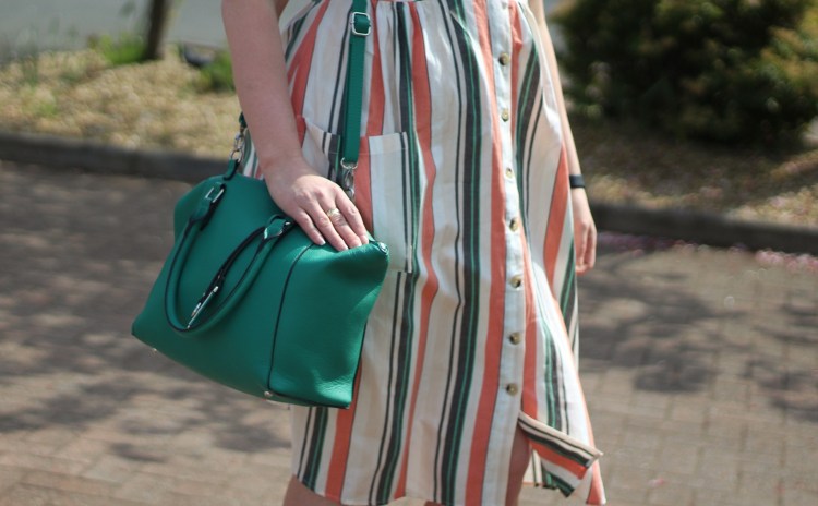 Sun Sun Sun, Here It Comes | summer street style Primark bargains from U.K. Fashion Blogger Lauren Maria